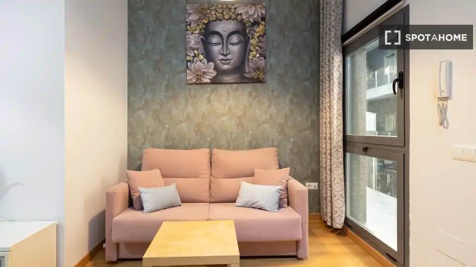 Sala d'estar de Apartament per a compartir en Málaga amb Aire condicionat, Terrassa i Moblat