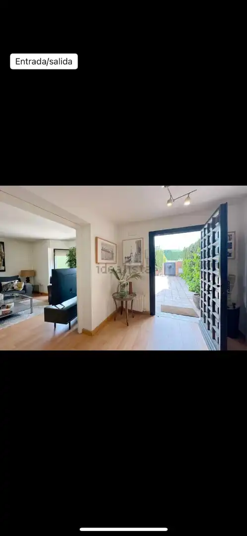 Exterior view of Detached homes for rent in La Navata