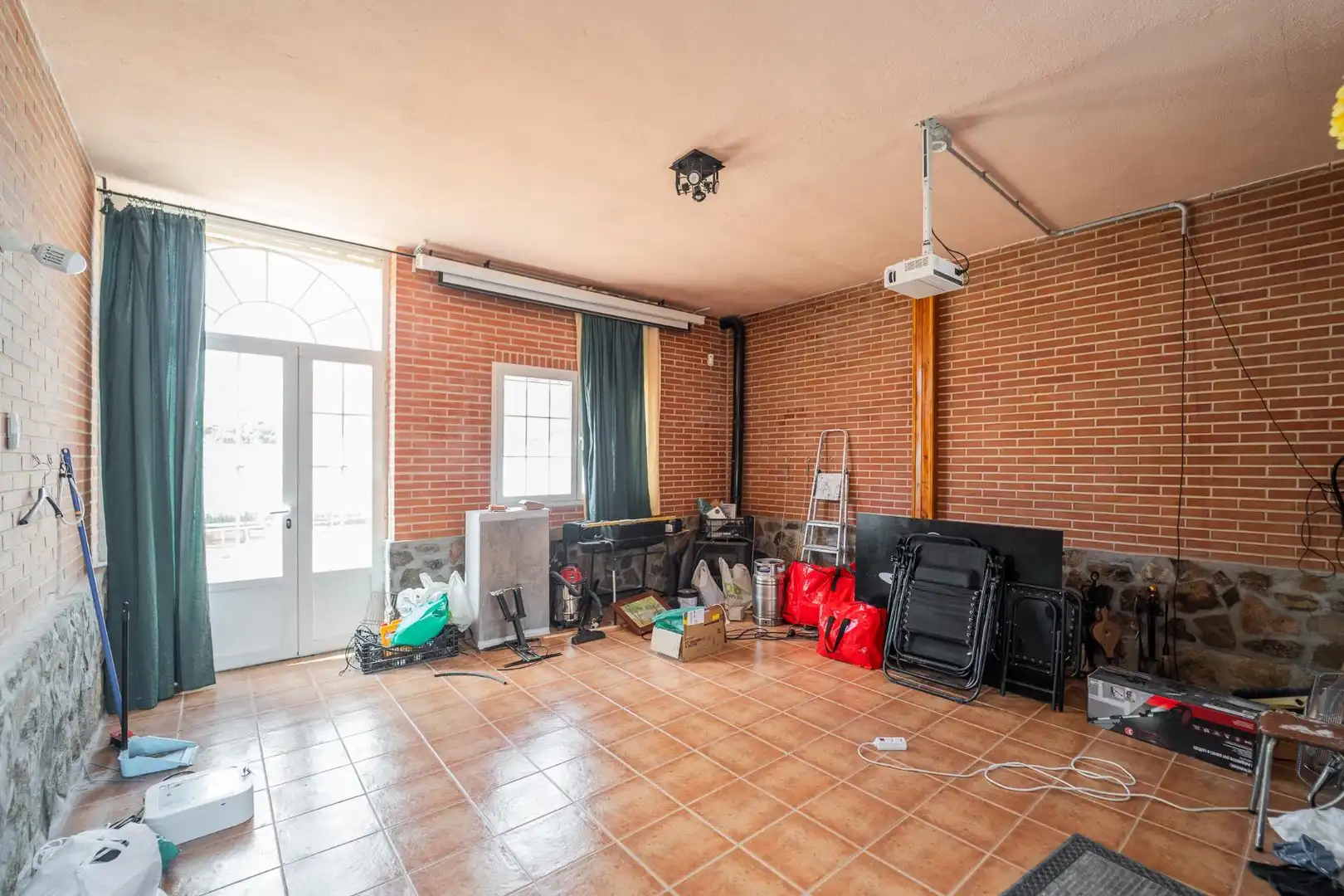 Casa adosada en venta en Cedillo del Condado con Calefacción, Jardín privado y Terraza