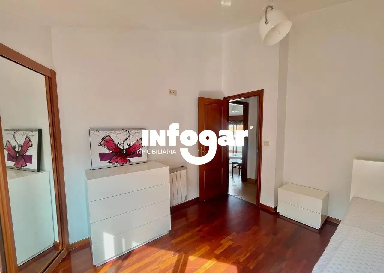 Dormitori de Àtic en venda en A Guarda   amb Calefacció, Parquet i Terrassa