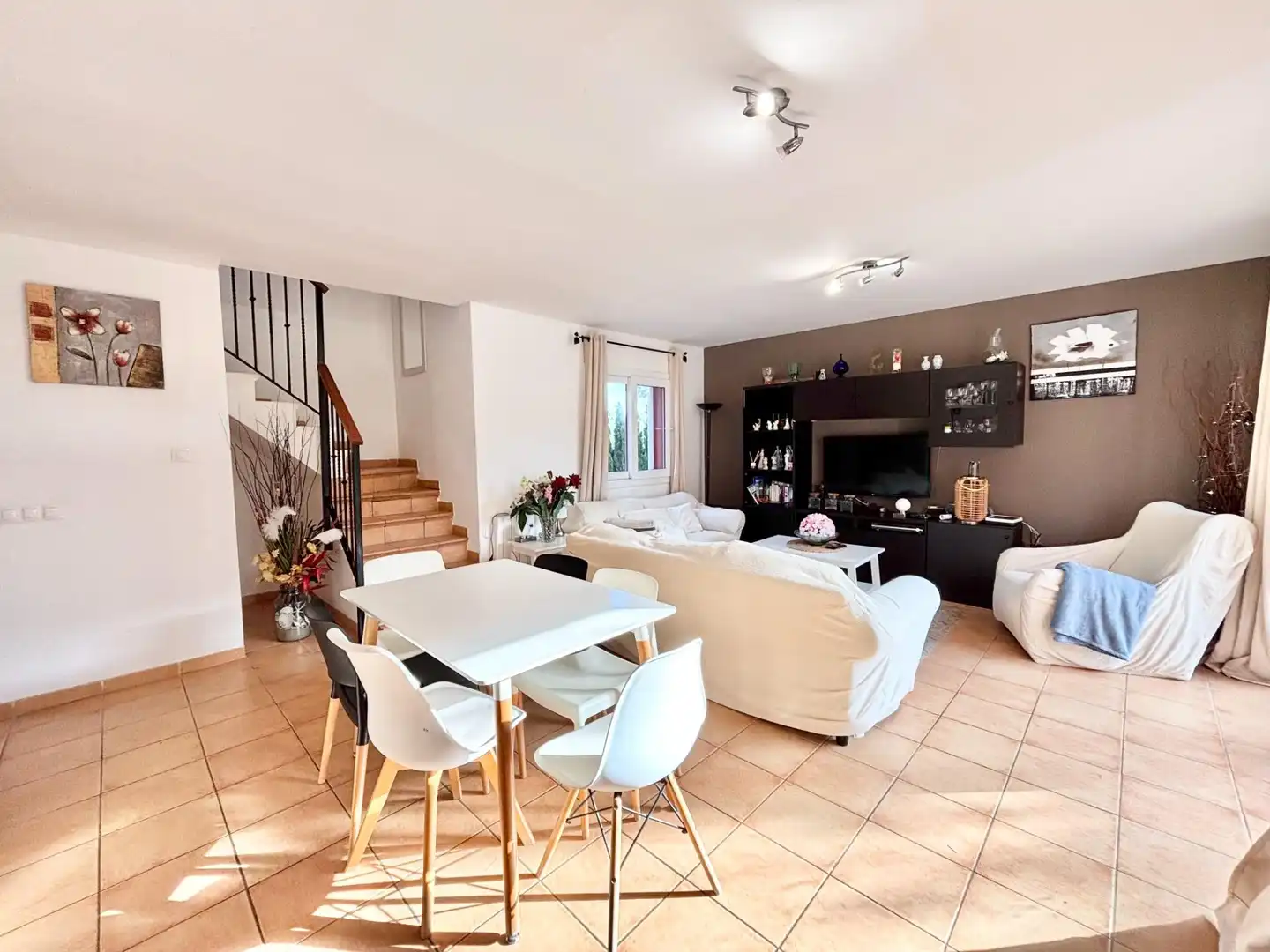Wohnzimmer von Einfamilien-Reihenhaus zum Verkauf in Llucmajor mit Heizung, Privatgarten und Terrasse