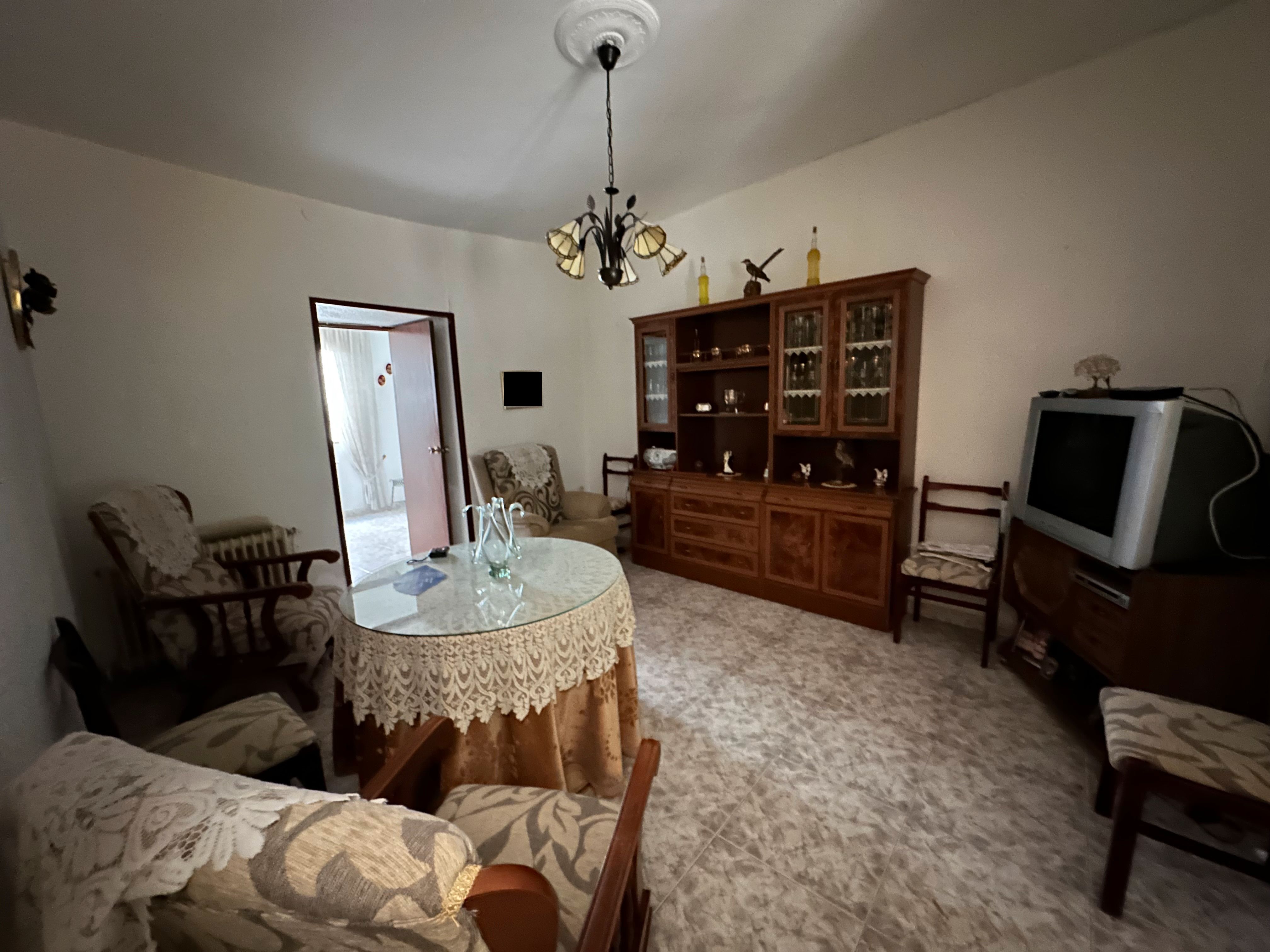 Dining room of Single-family semi-detached for sale in Úbeda  with Terrace, Storage room and Balcony