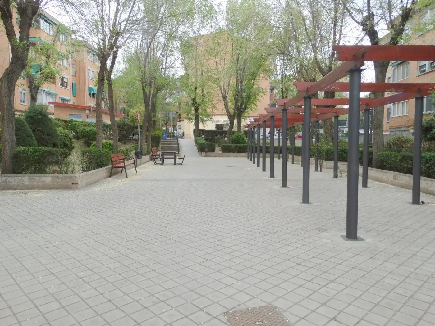 Vista exterior de Piso en venta en Arganda del Rey con Calefacción, Jardín privado y Terraza