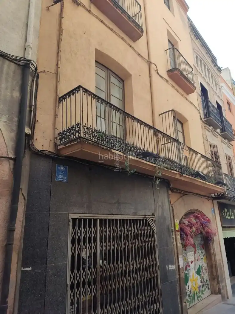 Haus zum Verkauf in Carrer de la Peixateria 8