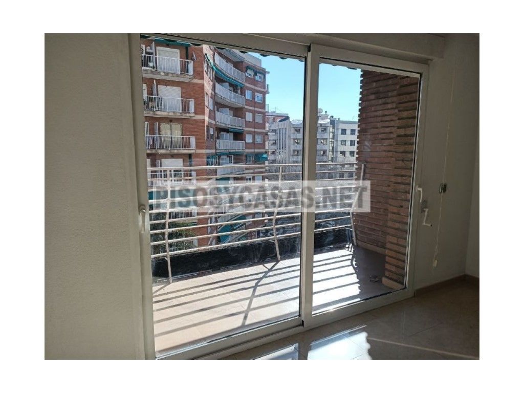 Dormitori de Pis en venda en Gandia amb Aire condicionat i Balcó