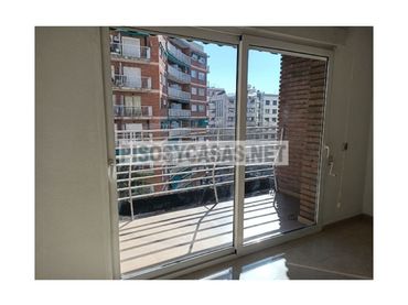 Flat with balcony for sale in Avenida Republica Argentina De La 14