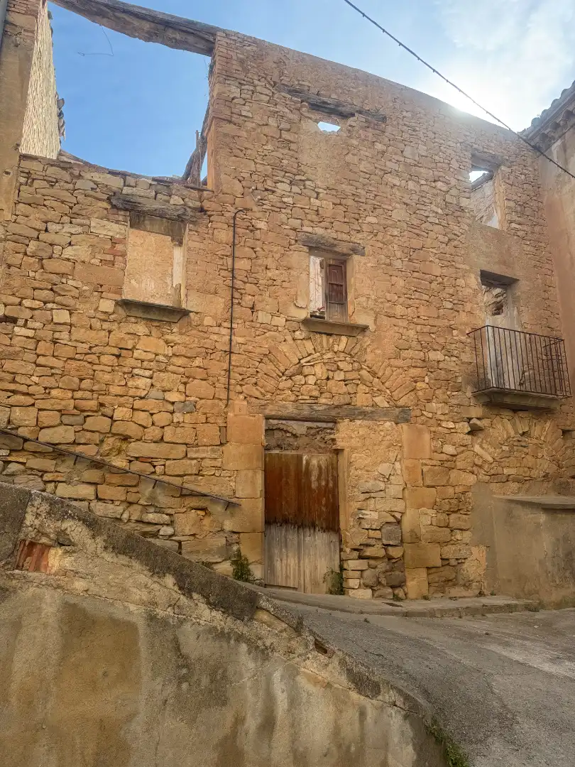 Vista exterior de Casa adosada en venta en Vallbona de Les Monges