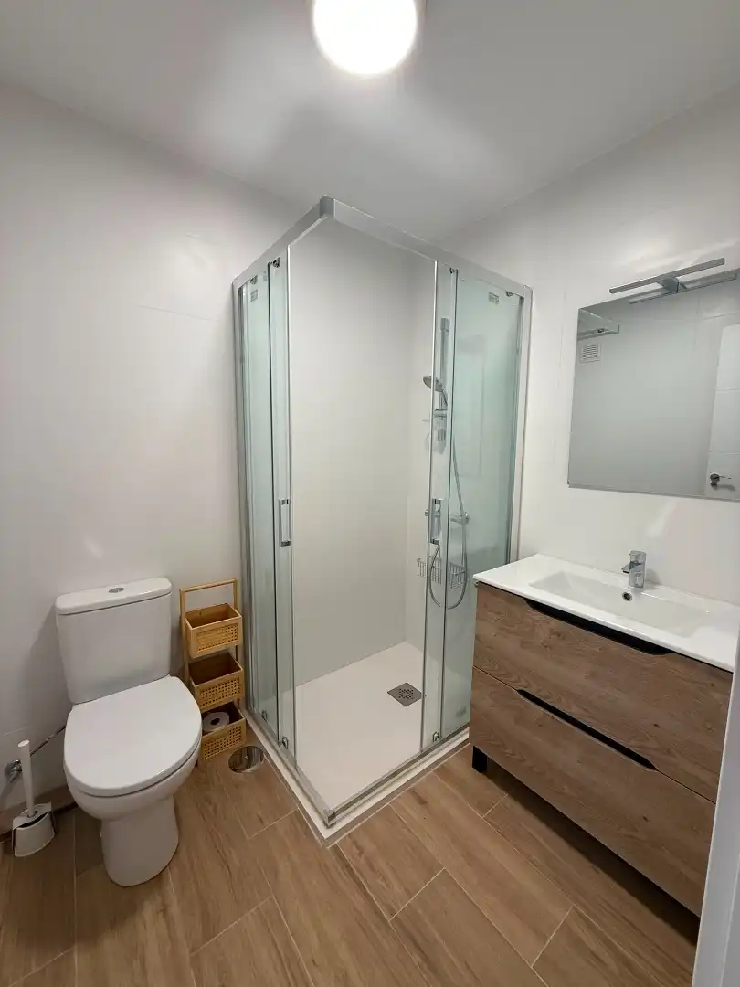 Bathroom of Flat for rent in Ferrol  with Heating, Furnished and Oven