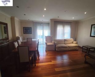 Living room of Flat to rent in  Albacete Capital  with Heating, Terrace and Storage room