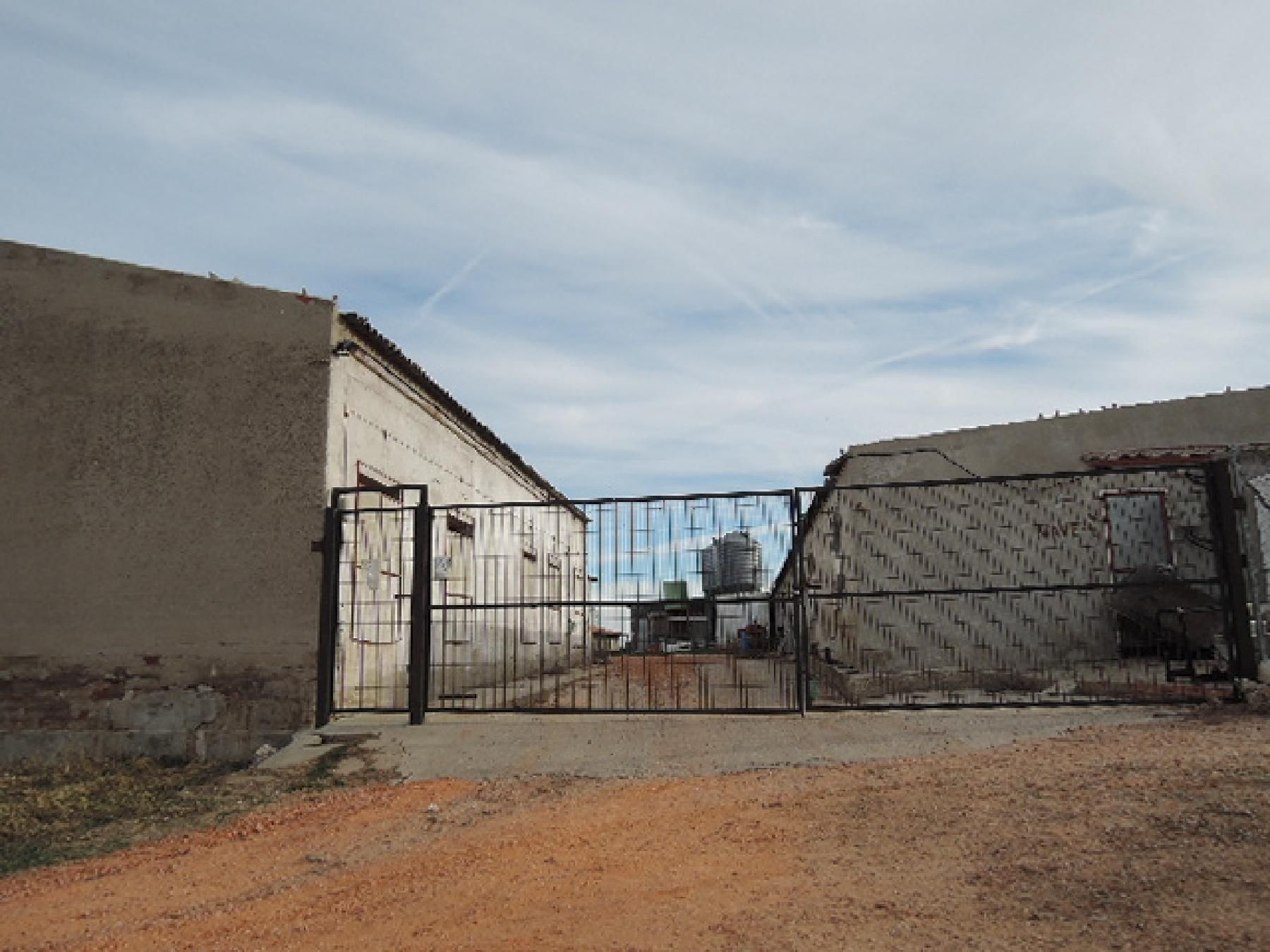 Vista exterior de Terreno en venta en Carbonero el Mayor