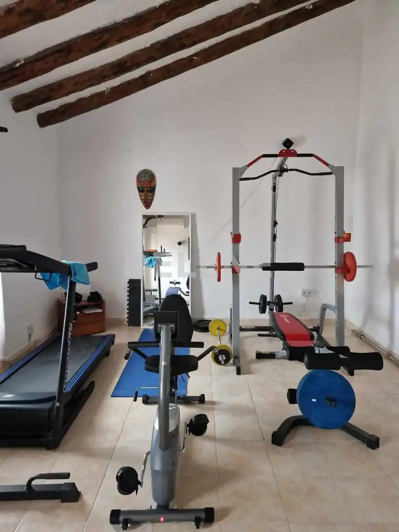 Casa adosada en venda en Hellín amb Jardí privat, Traster i Piscina