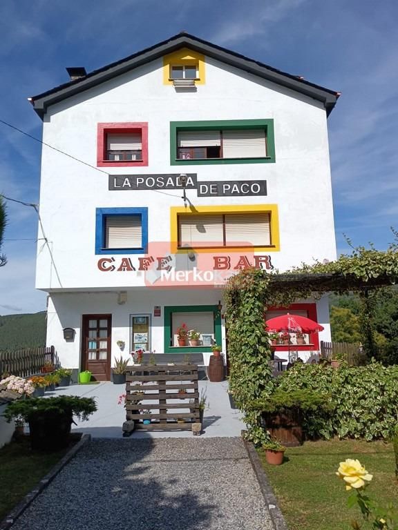 Local en venda en Becerreá amb Terrassa i Moblat