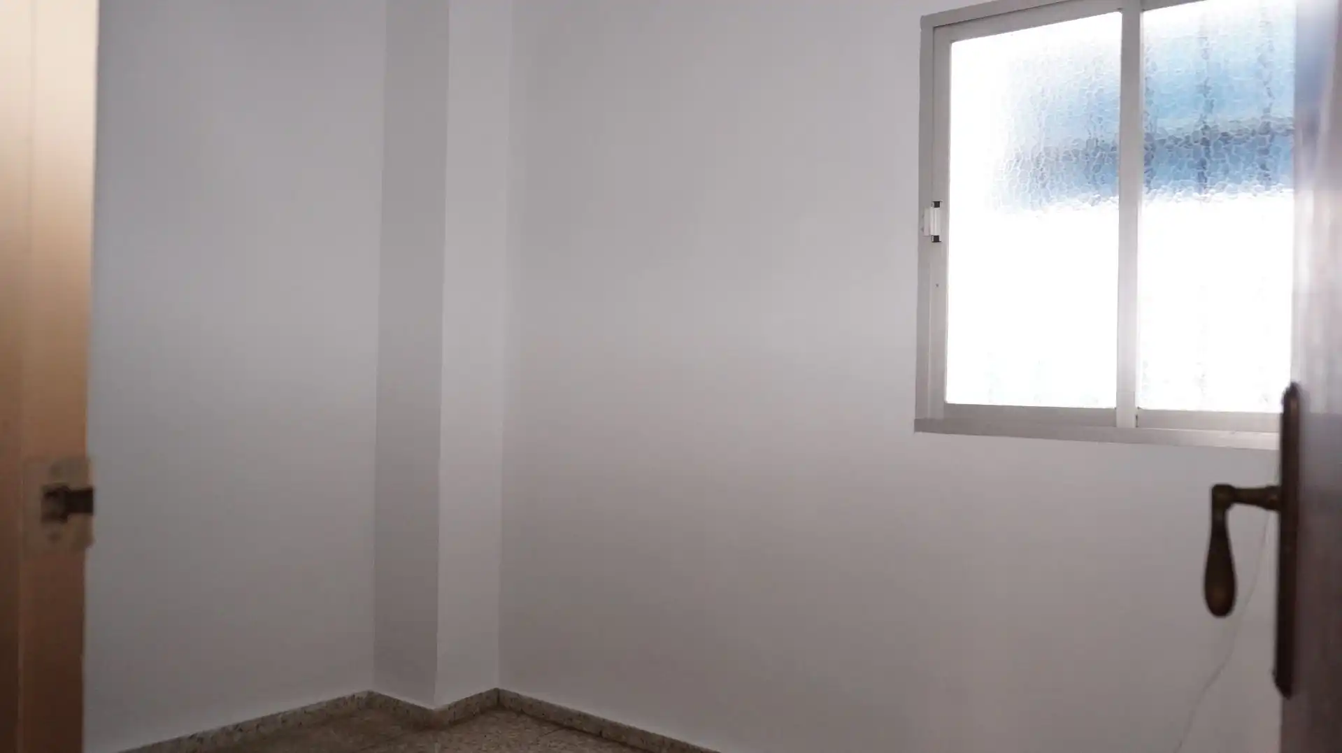 Habitación de Casa adosada en venta en Motril con Terraza, Trastero y Amueblado