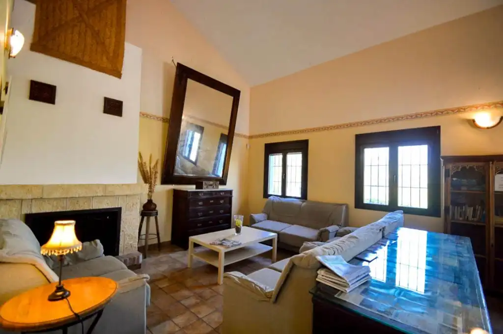 Casa rústica con piscina en venta en Guaro, imagen 20