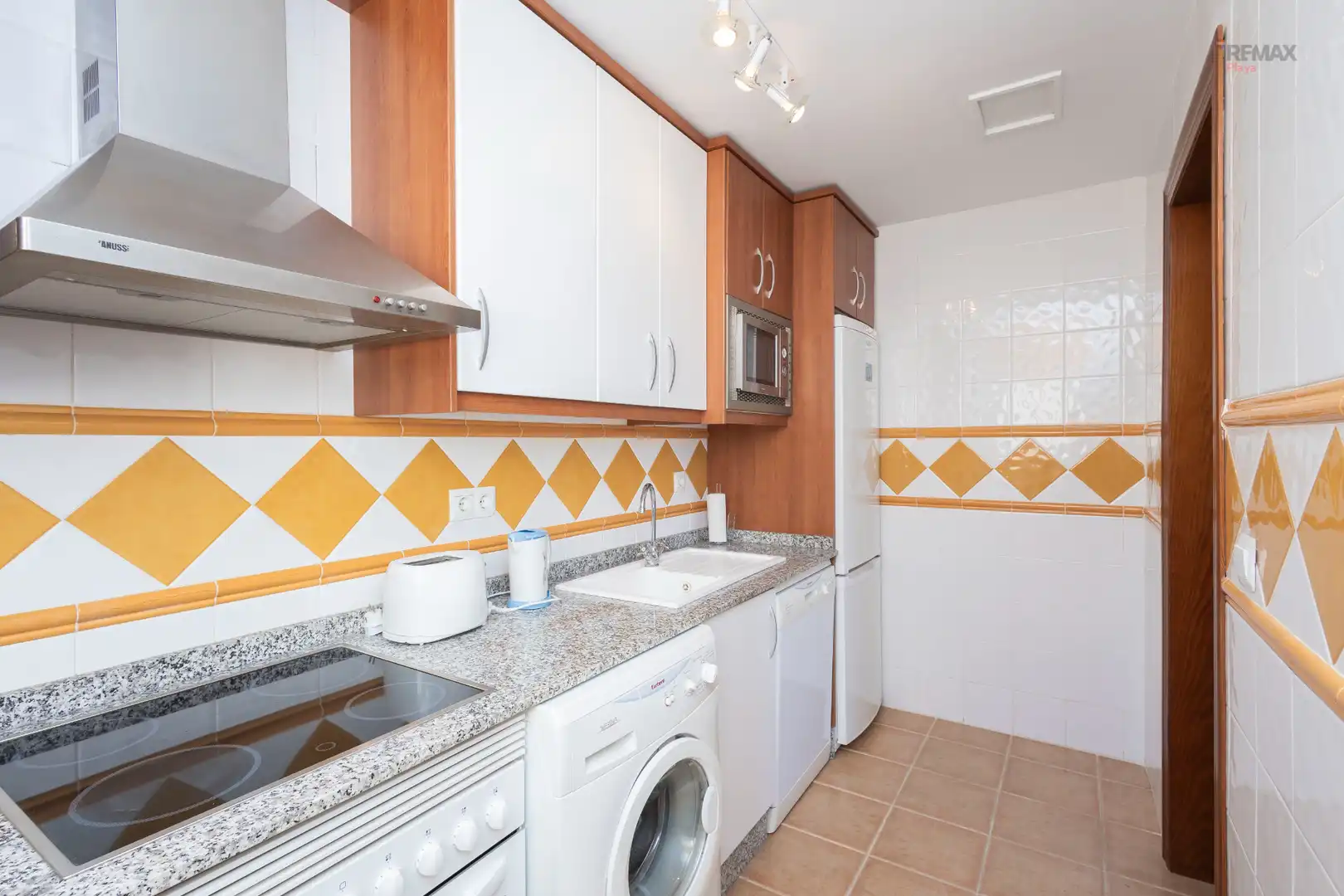 Kitchen of Attic for sale in Las Salinas