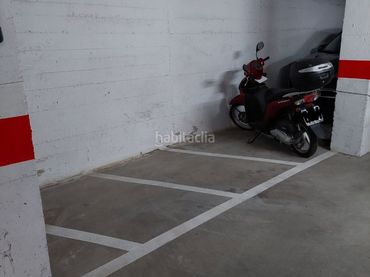 Moto à louer à Avinguda de la Costa Brava 6