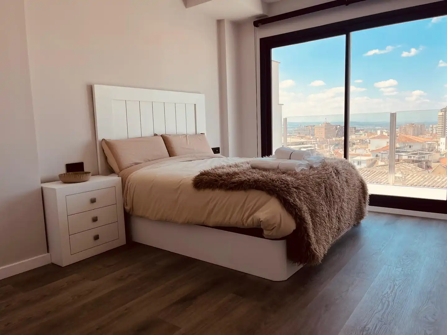 Dormitori de Casa adosada de lloguer en Granada amb Aire condicionat, Calefacció i Parquet