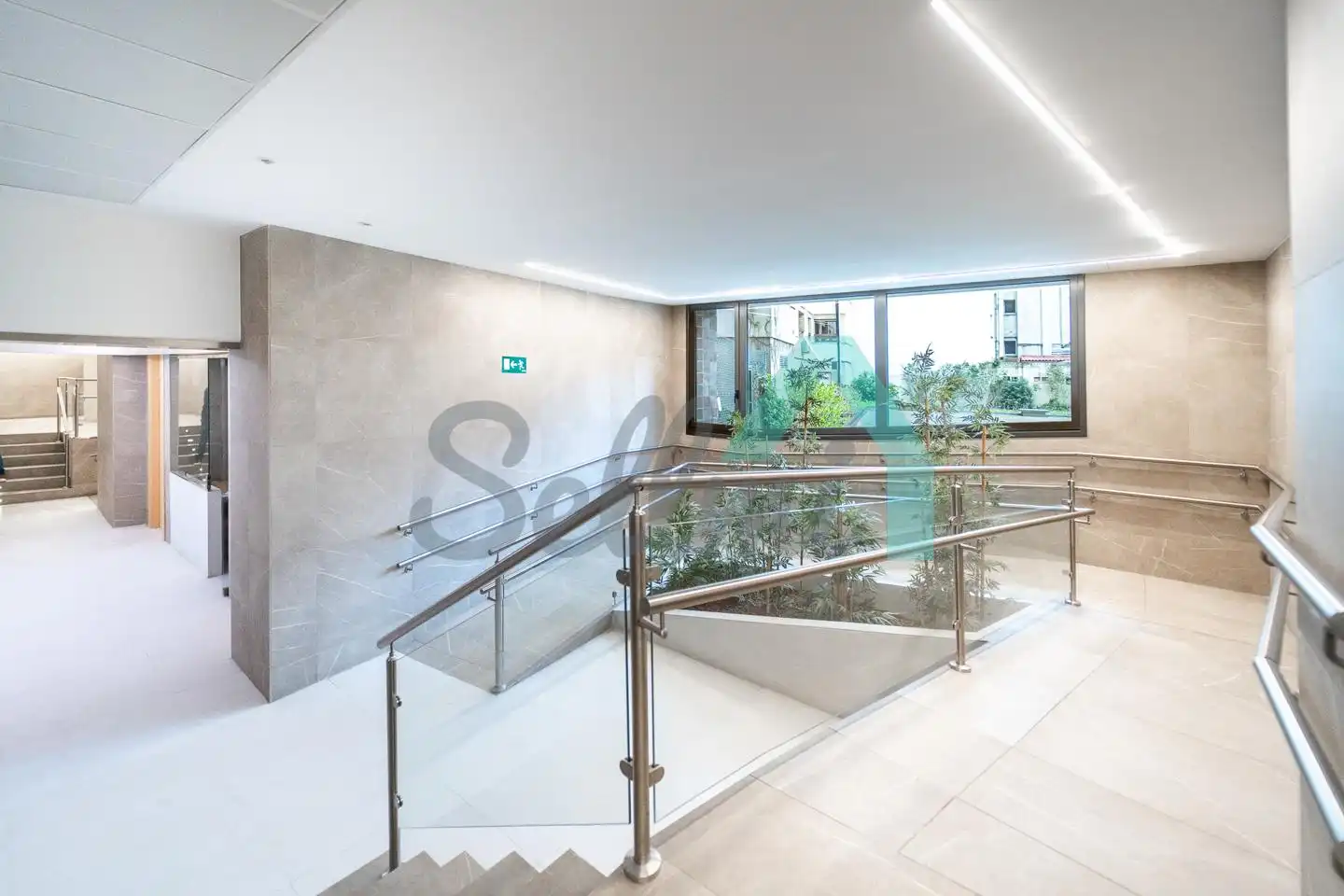 Piso en venta en Oviedo  con Calefacción, Parquet y Terraza