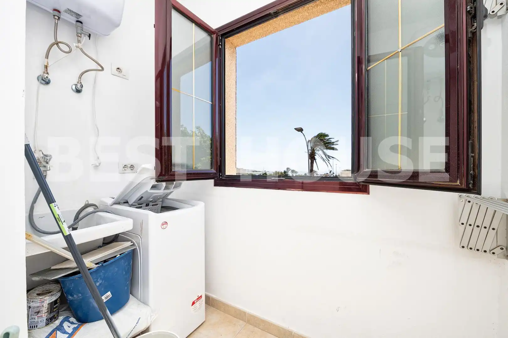 Baño de Piso en venta en Santa Lucía de Tirajana con Balcón