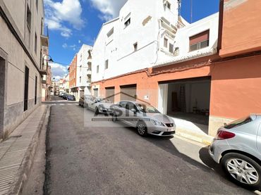 Individuel à vendre à Calle Sagunt