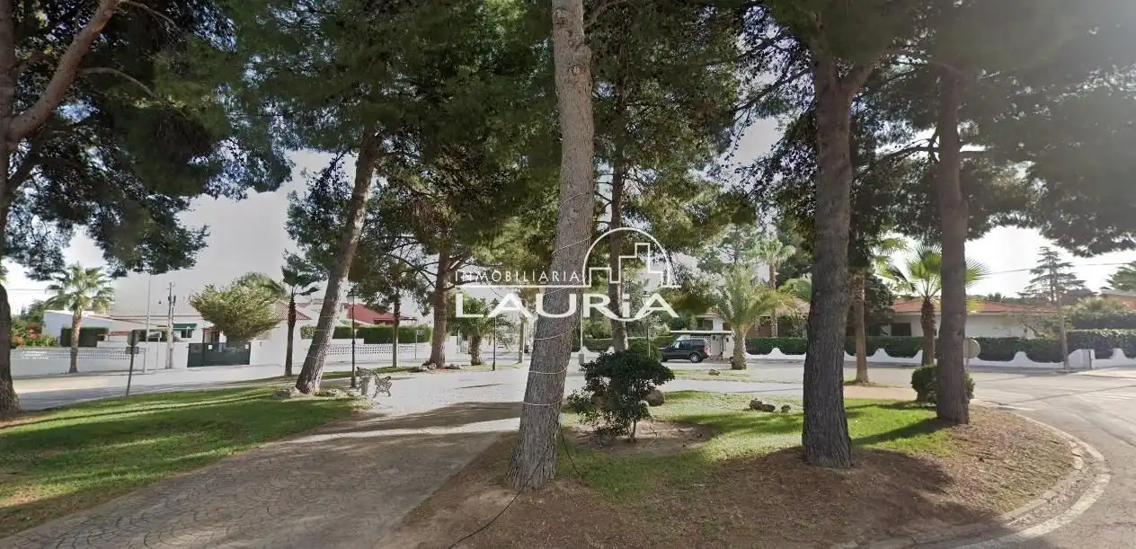 Exterior view of Houses for sale in Chiva  with Private garden and Terrace