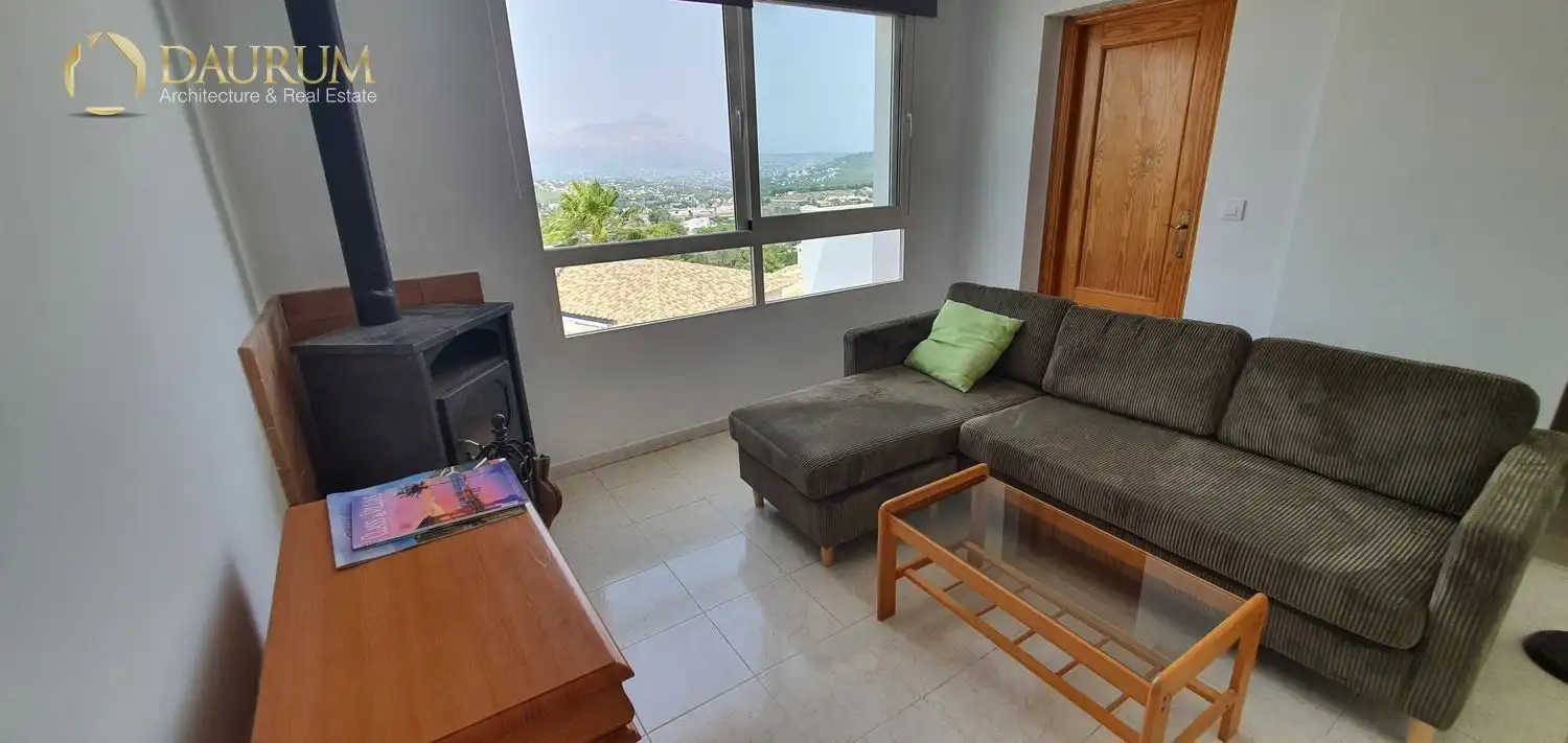 Terraced house with terrace for sale in PP.ASEGADOR Y CALISTR, imagen 4