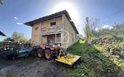 Vista exterior de Casa o xalet en venda en Piloña amb Traster