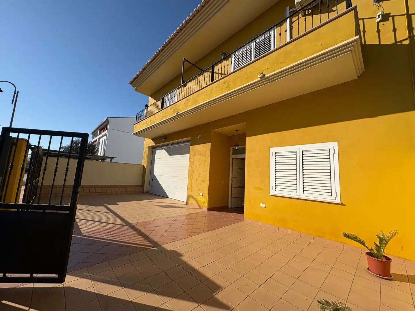 Vista exterior de Casa o chalet en venta en Sant Joanet con Calefacción, Terraza y Piscina
