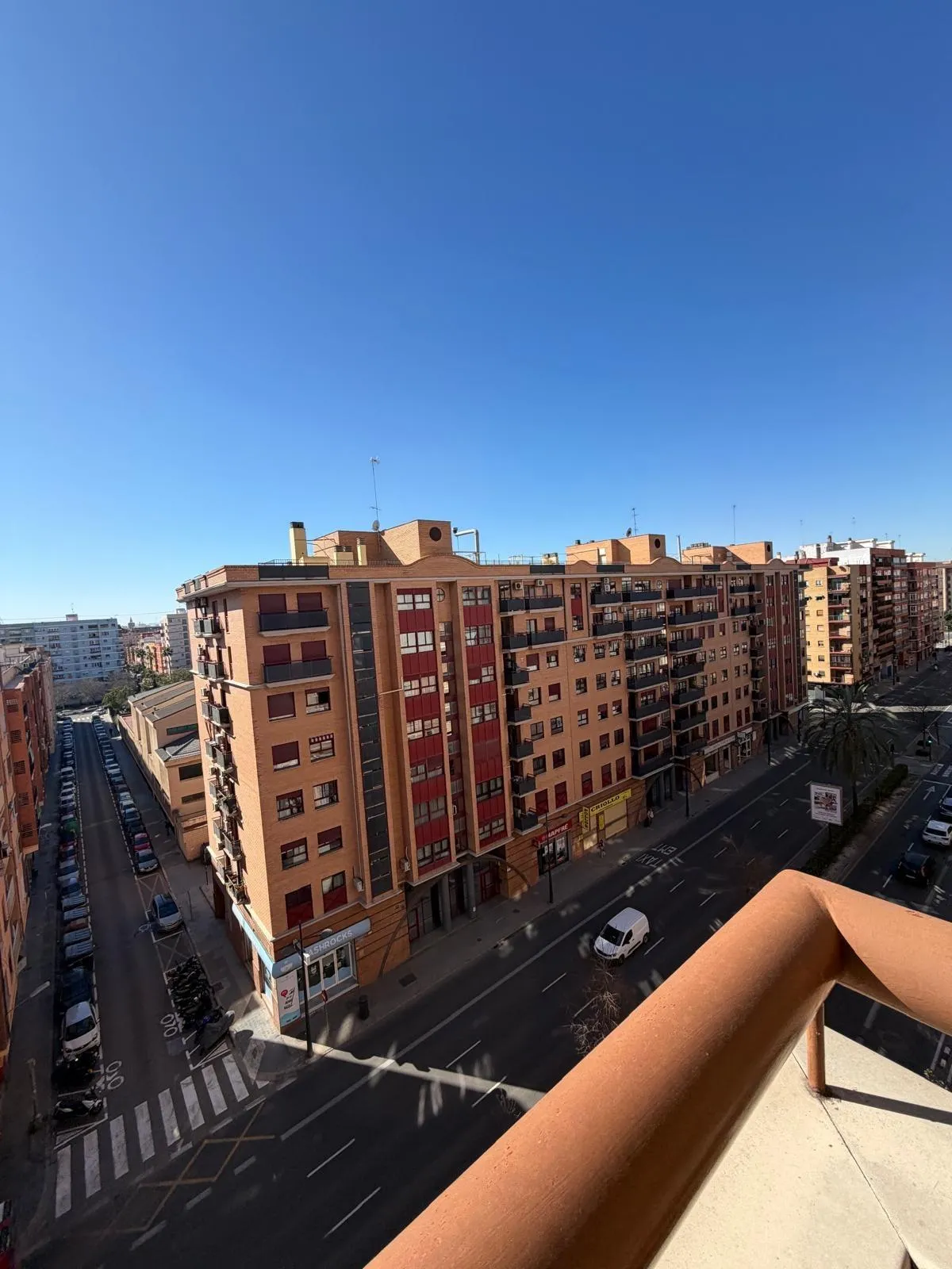 Exterior view of Flat for sale in  Valencia Capital  with Parquet flooring, Terrace and Furnished