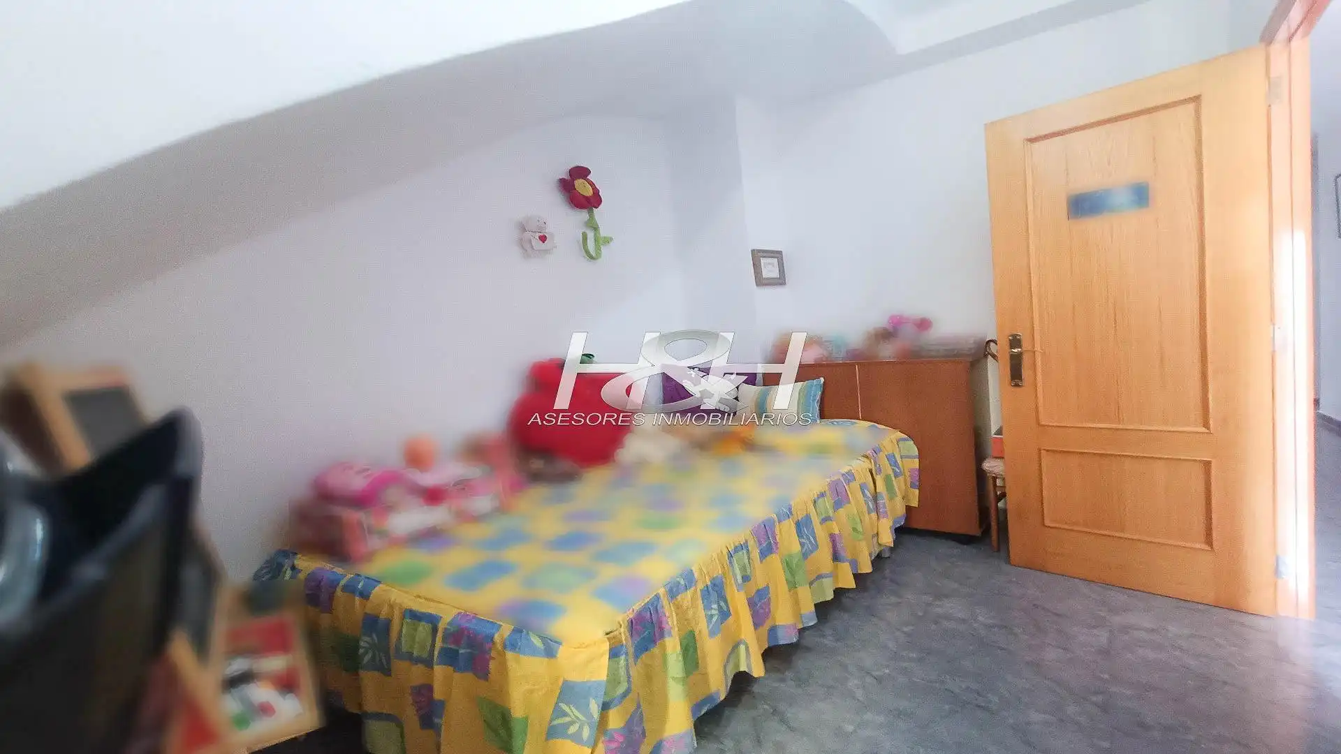 Dormitori de Casa o xalet en venda en Paterna amb Aire condicionat i Terrassa