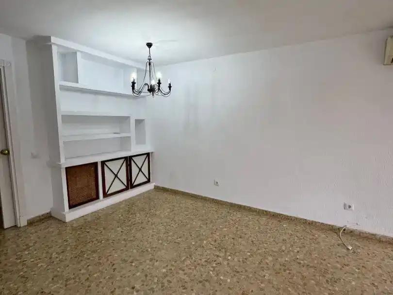 Sala de estar de Piso en venta en Santa Eufemia