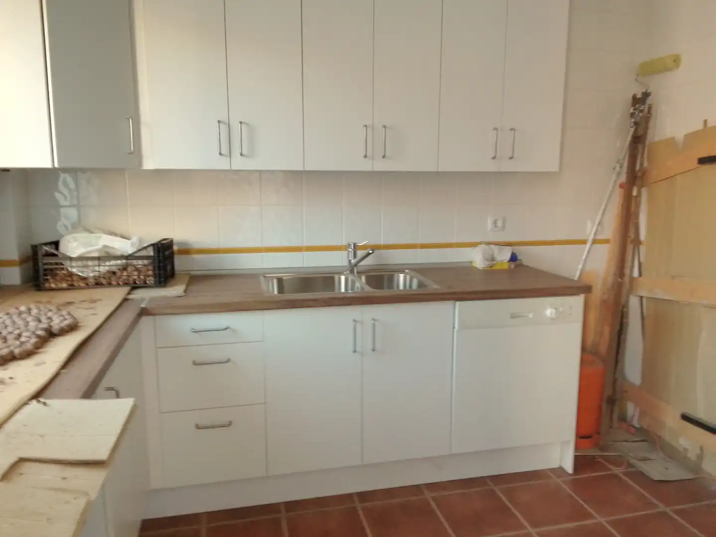 Cuina de Casa adosada en venda en Villaluenga del Rosario amb Terrassa i Balcó