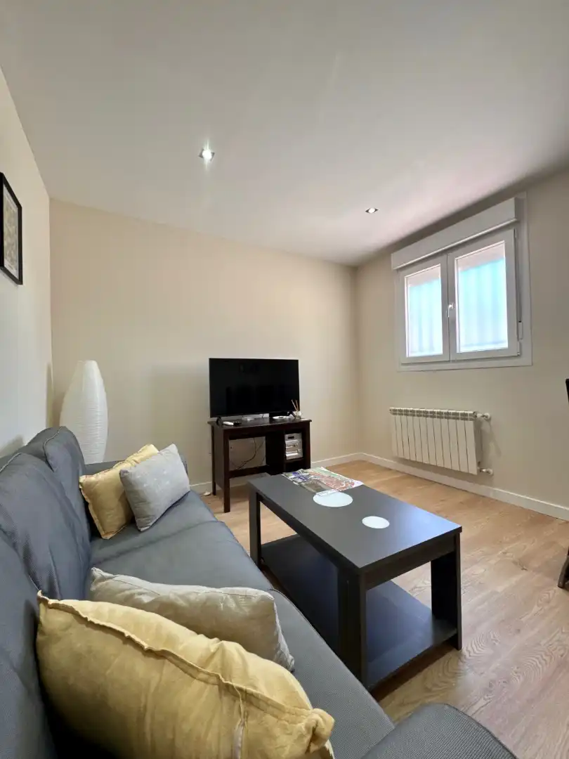 Sala de estar de Apartamento en venta en Cáceres con Aire acondicionado, Calefacción y Amueblado