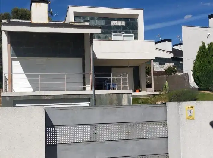 Exterior view of Houses for sale in Aldeatejada