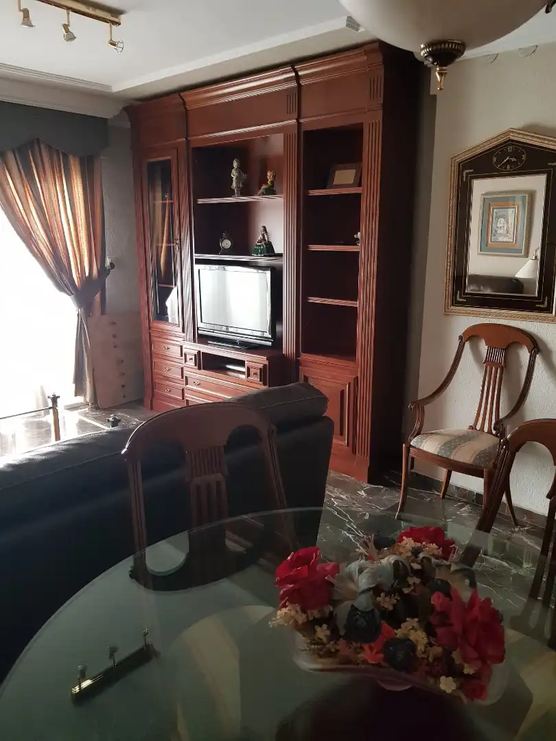 Sala d'estar de Pis per a compartir en Granada amb Aire condicionat, Calefacció i Terrassa