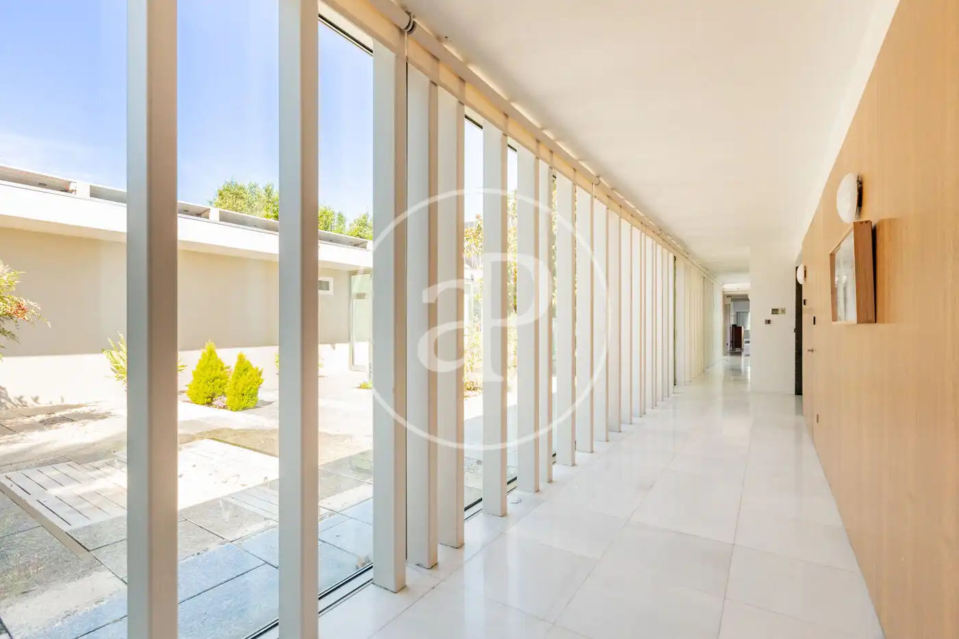 Houses for sale in Madrid  with Air Conditioner, Heating and Private garden