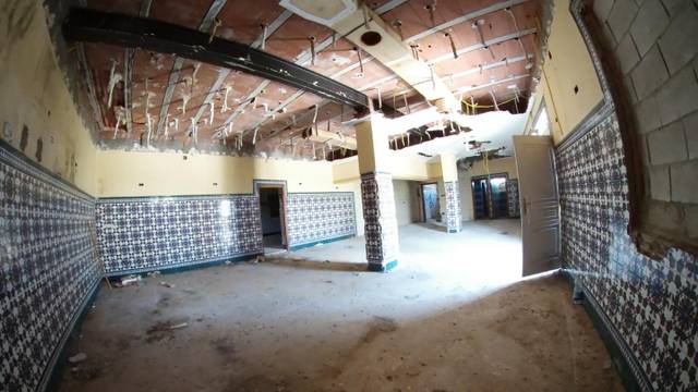 Nave industrial en Venta en León Herrero - Bahía sur