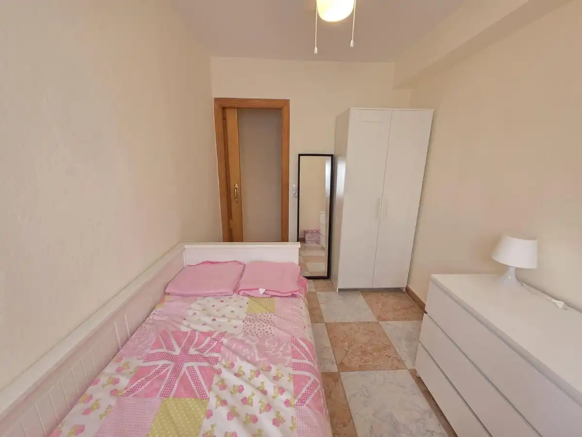 Dormitori de Apartament en venda en Fuengirola amb Aire condicionat, Calefacció i Terrassa