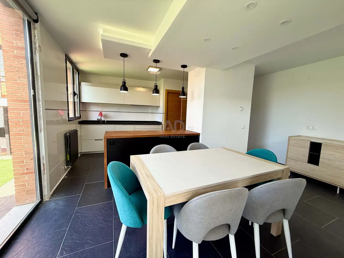 Cocina de Casa o chalet en venta en Chiloeches con Aire acondicionado, Calefacción y Terraza