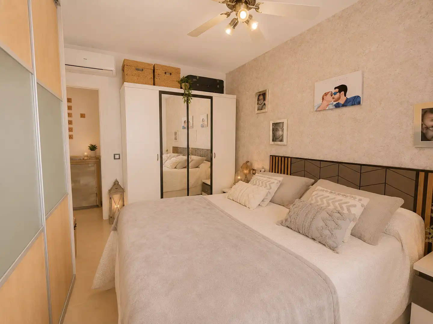 Bedroom of Flat for sale in Roquetas de Mar  with Air Conditioner, Terrace and Community pool
