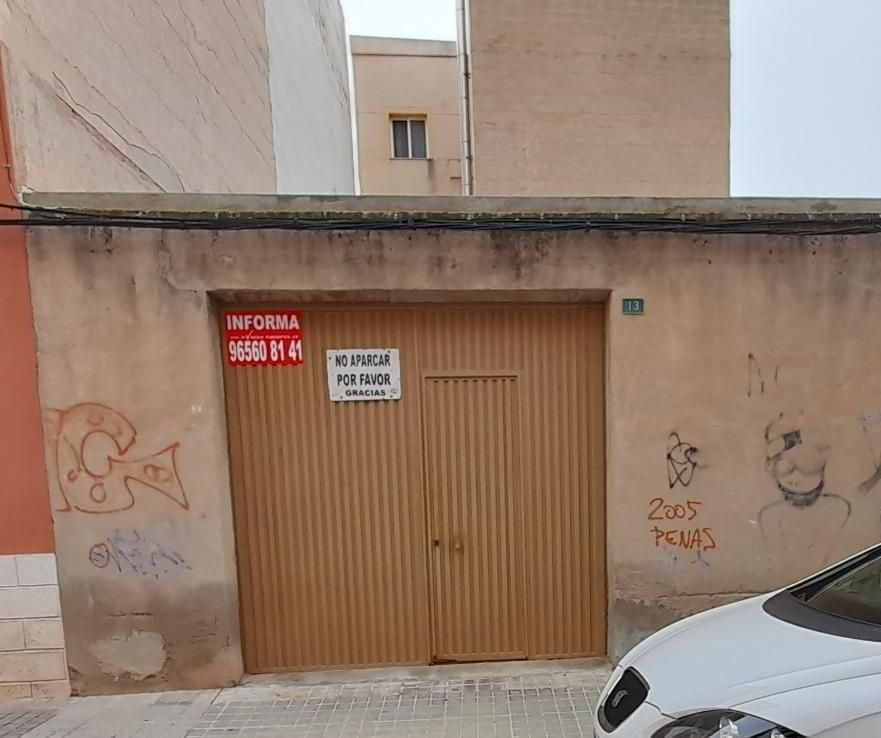 Parking of House or chalet for sale in Novelda  with Private garden, Terrace and Alarm