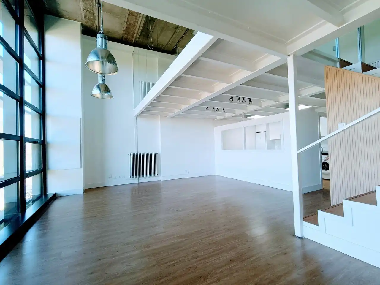 Sala de estar de Piso de alquiler en La Moraleja con Aire acondicionado, Calefacción y Trastero