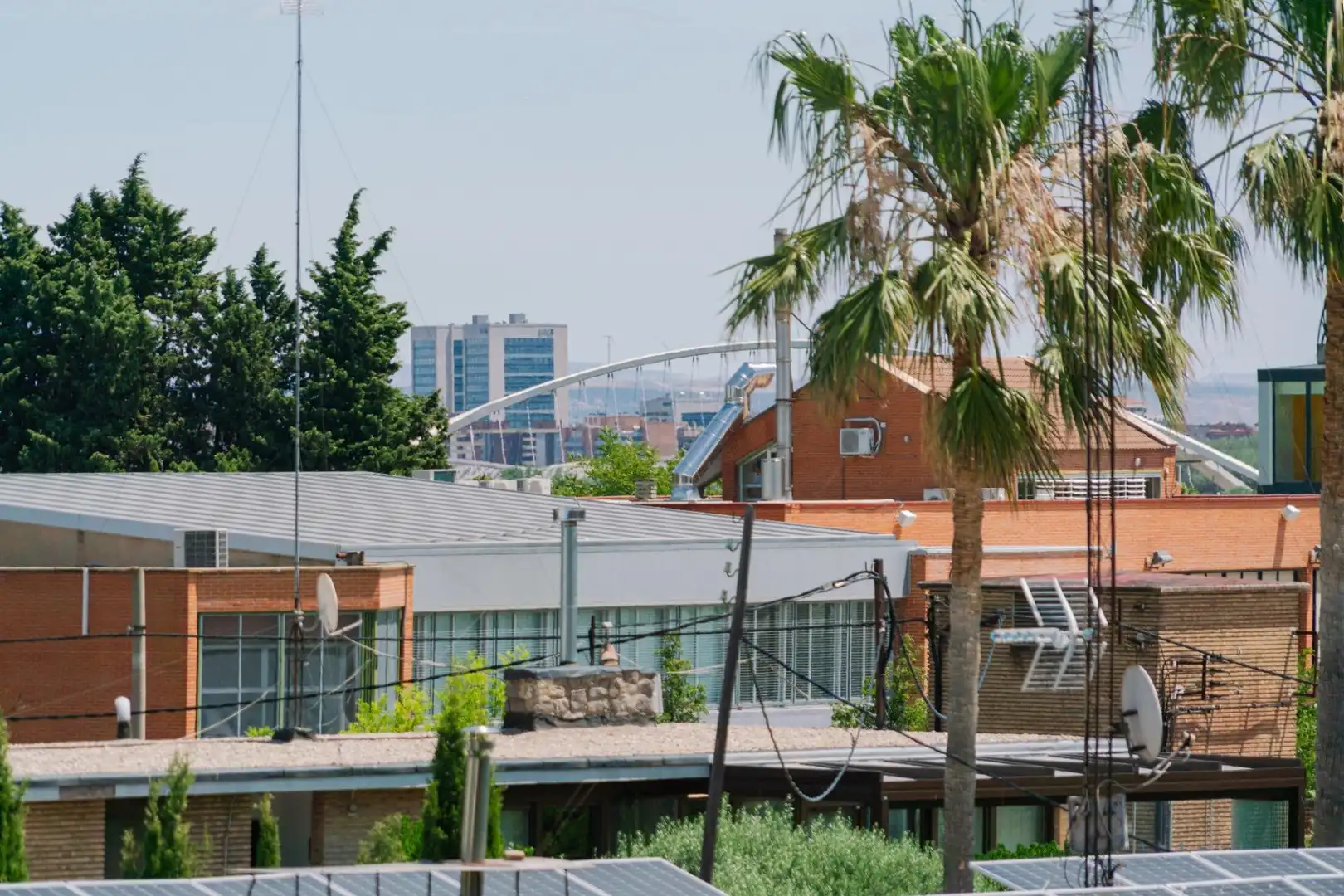 Exterior view of Duplexes for sale in Zaragoza  with Heating, Furnished and Balcony