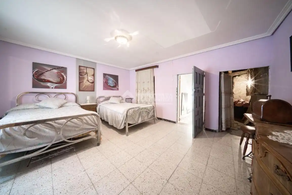 Dormitori de Casa o xalet en venda en Cistérniga