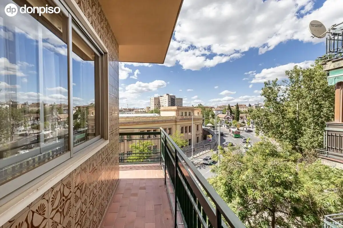 Terraza de Piso en venta en Granada con Aire acondicionado, Calefacción y Terraza