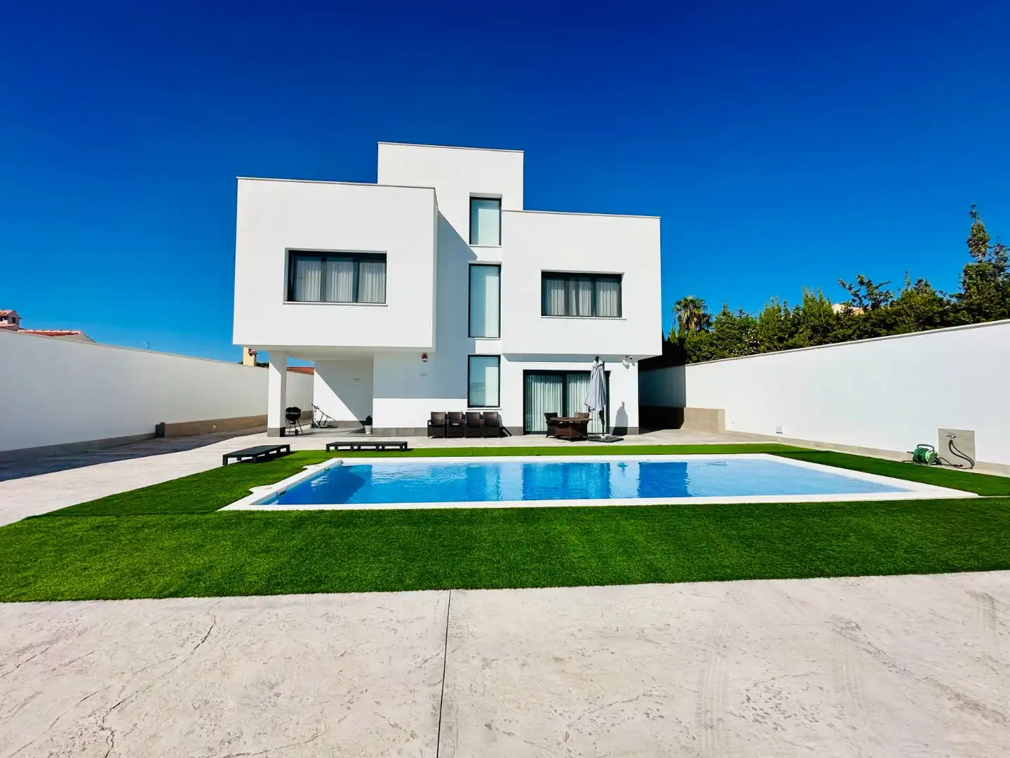 Detached house with pool for sale in San Fulgencio