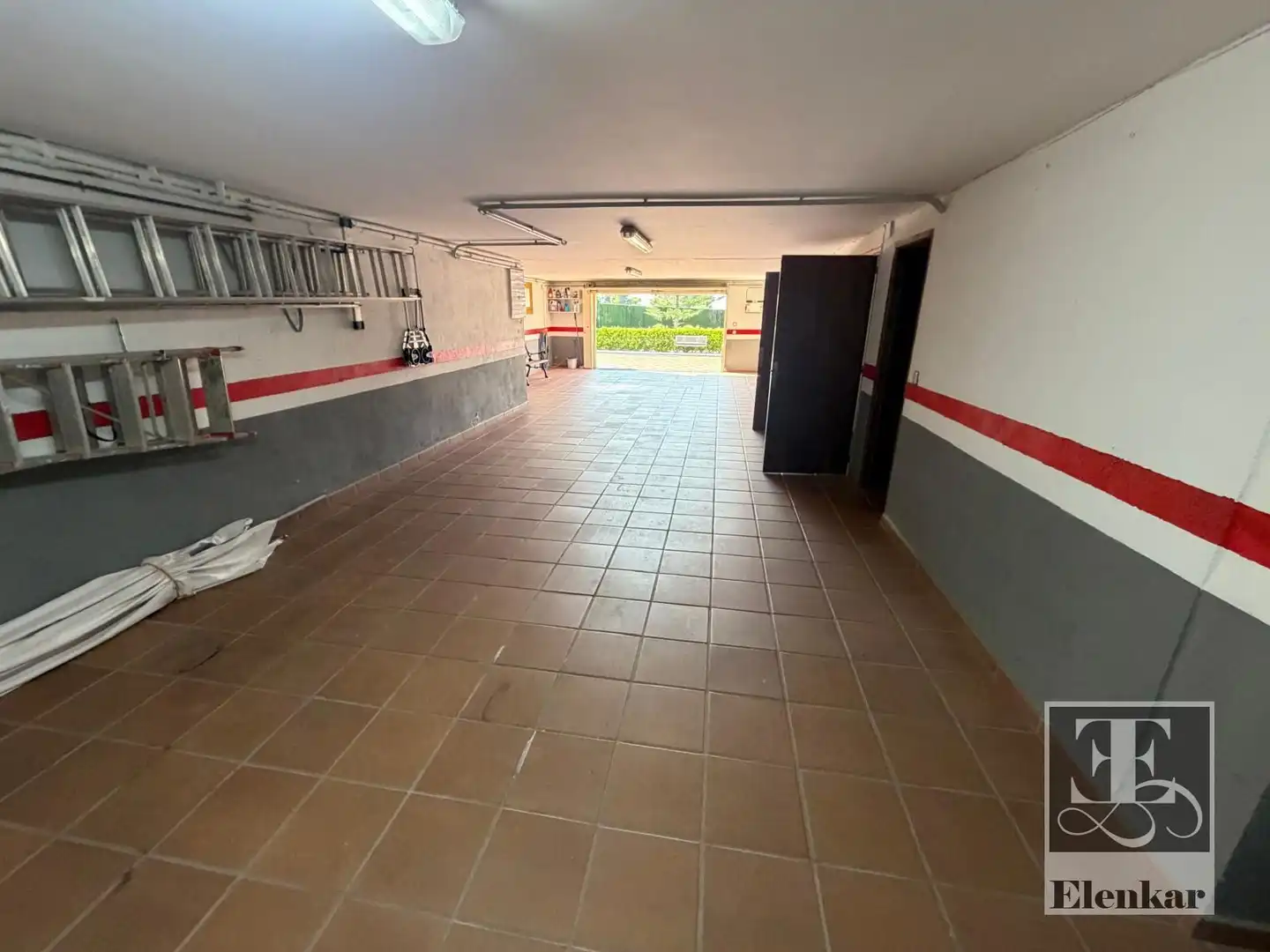 Parking de Casa o chalet en venta en Sant Jaume dels Domenys con Jardín privado, Terraza y Trastero