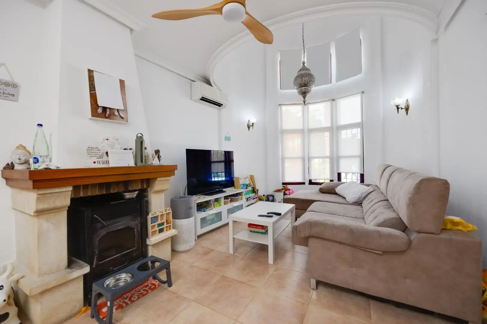Chalet con piscina en venta en Calle José Carreras, imagen 2
