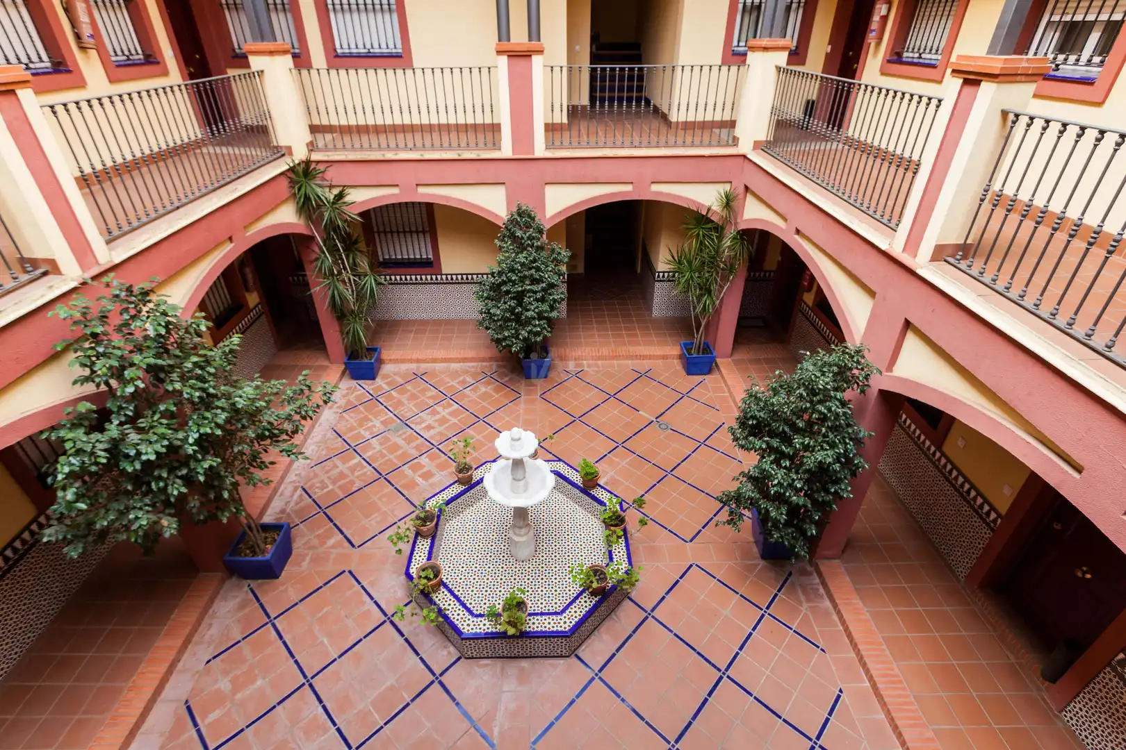 Terraza de Piso en venta en Sevilla con Aire acondicionado