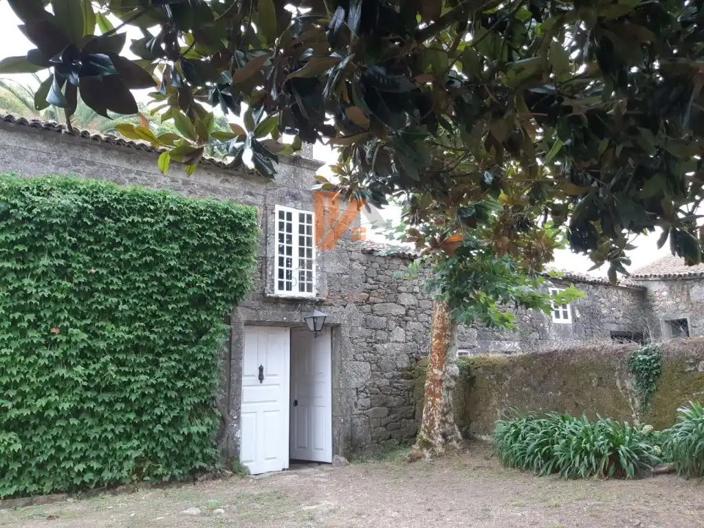Vista exterior de Casa o chalet en venta en A Estrada 